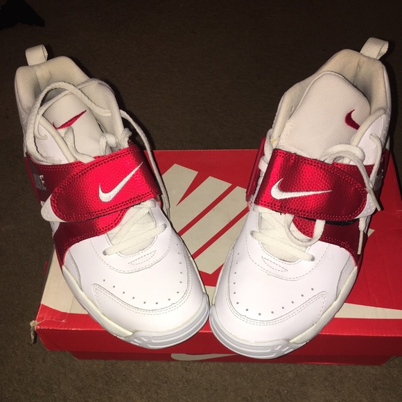 Retro New Unworn Basketball Shoes - Picture 1 of 5